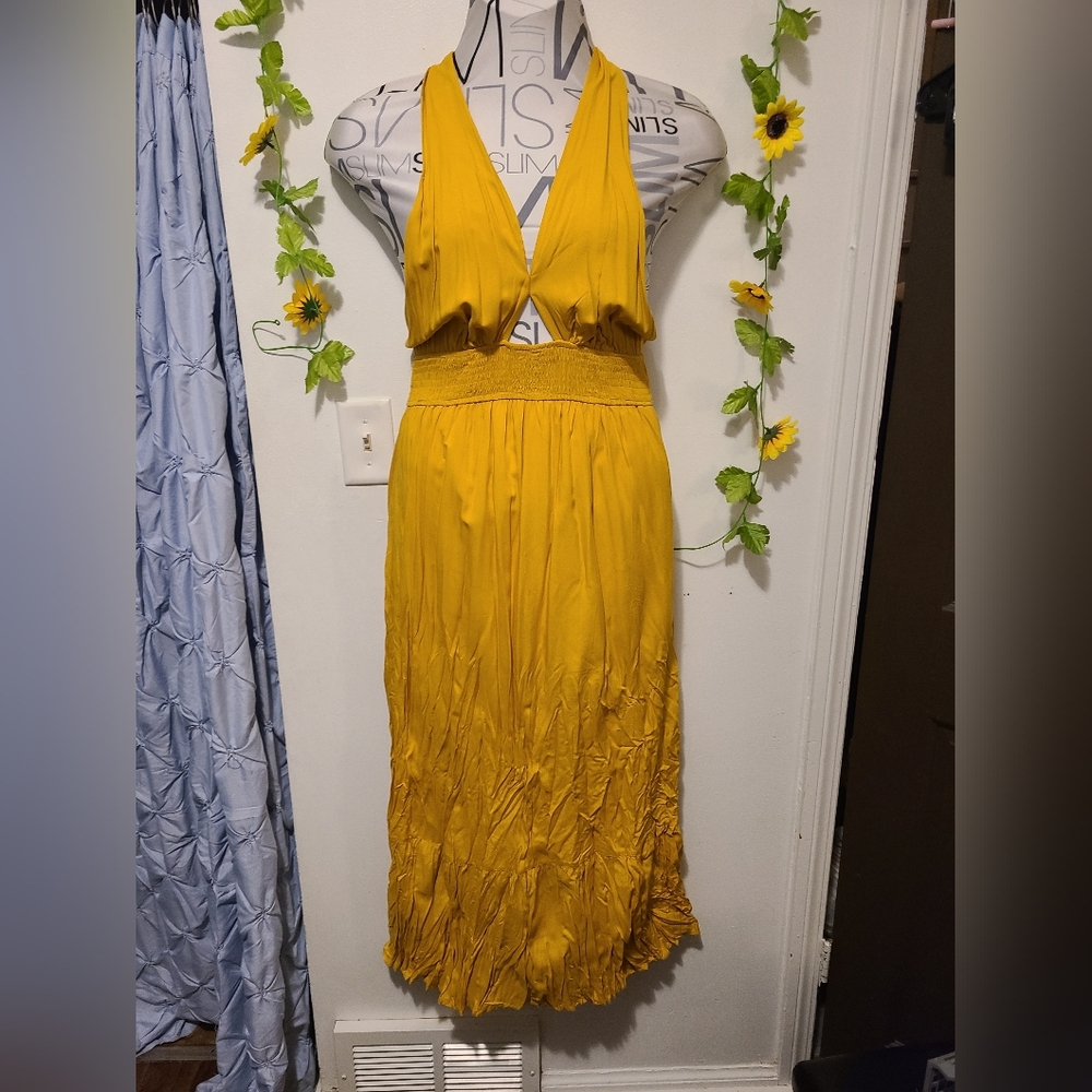 Nwt Zesica Large Halter Maxi Dress